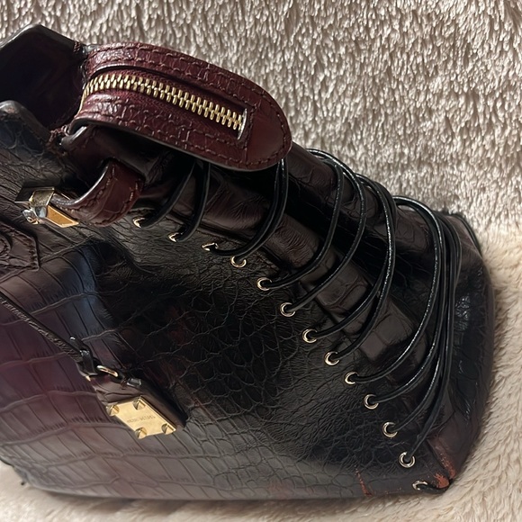 HENRI BENDEL Carlyle Satchel Embossed Crocodile - Picture 17 of 17